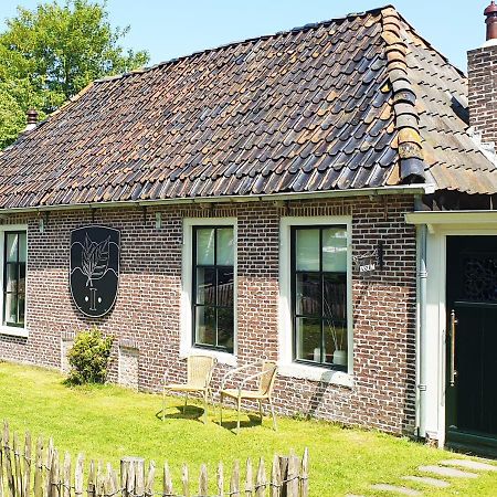 Fakansjehus Sfeervol Met Fijne Tuin Jirnsum Exterior photo